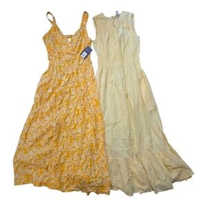 Buttery Yellow Sleeveless Dresses Size S